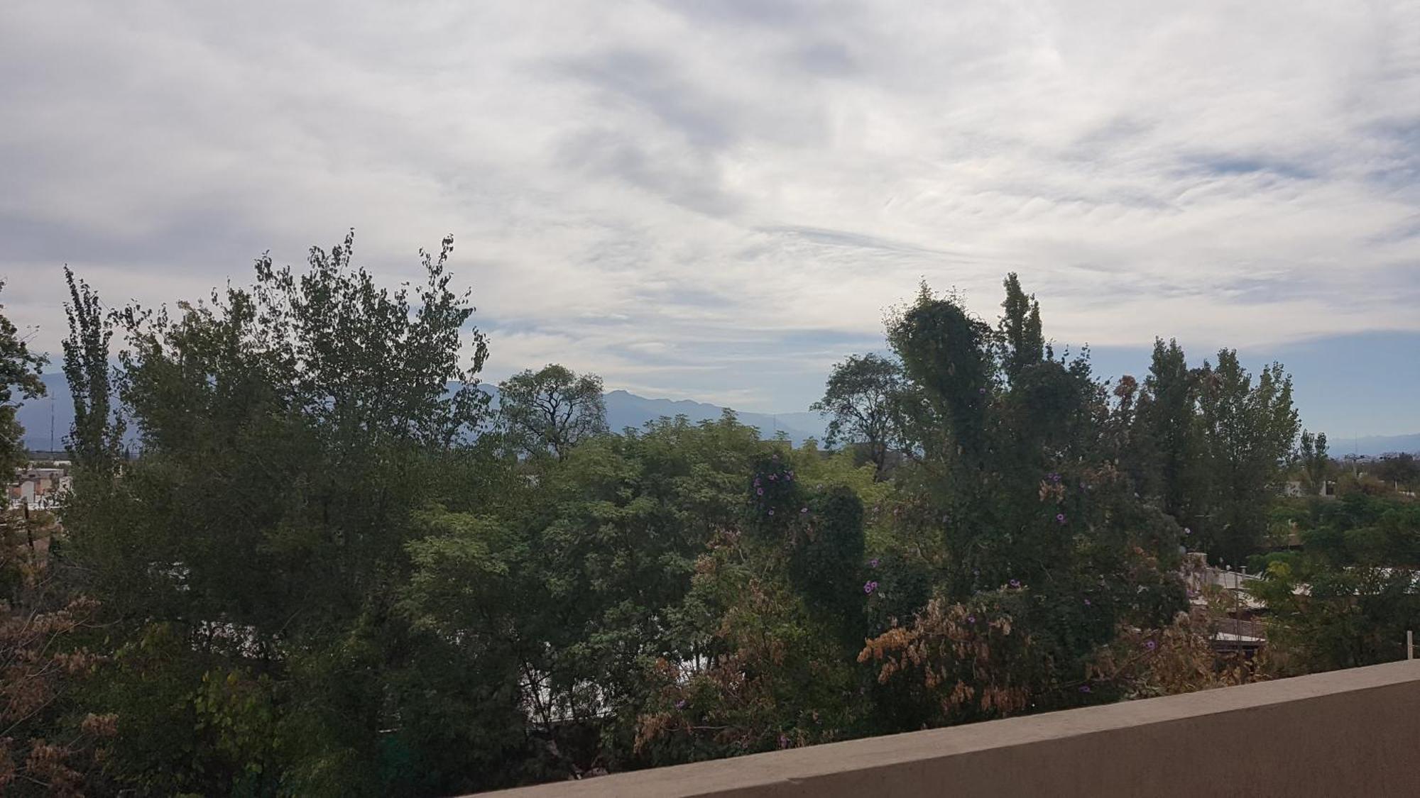Апартаменты Departamento En Complejo Las Lilas Мендоса Экстерьер фото